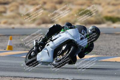 media/Feb-04-2024-SoCal Trackdays (Sun) [[91d6515b1d]]/3-Turn 5 (1045am)/